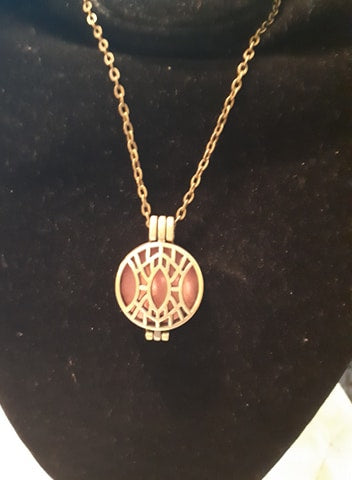 TTTWC Aromatherapy Locket Necklace Essential Oil BRONZE LINES