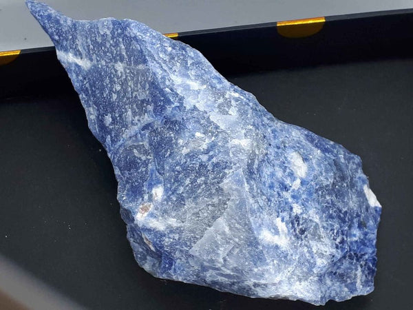 Gemstone - Sodalite - Raw